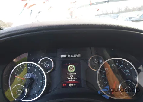 2024 Ram 1500 Tradesman 4X4 5'7 Box из США, поврежденный, VIN 1C6SRFGT1RN148988